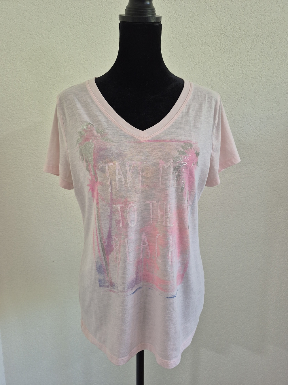 Women’s Pink V-Neck Graphic Tee
